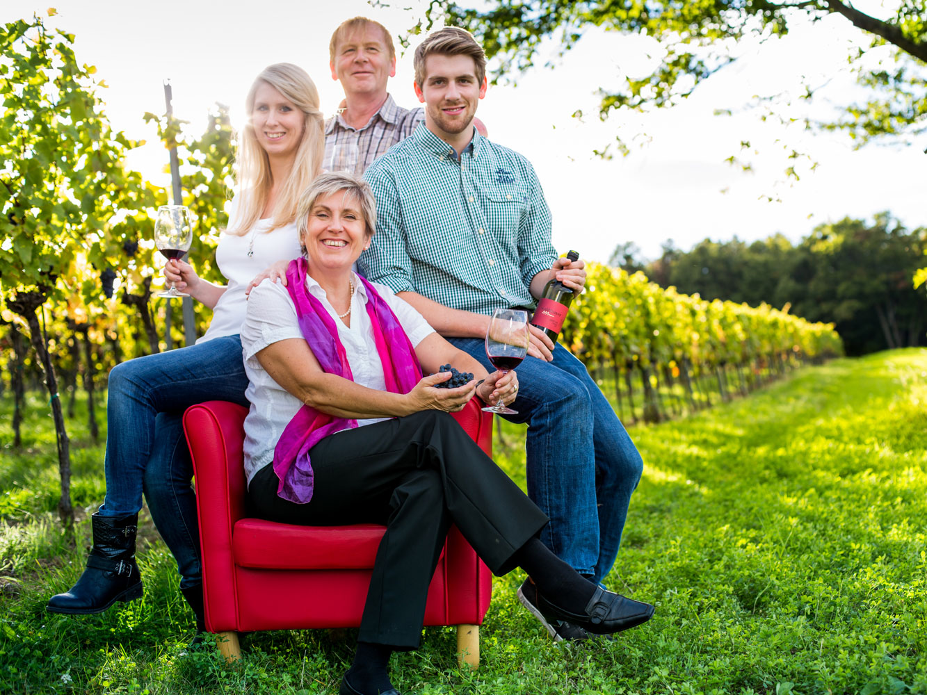 Waldmayer Familie Klancnik im Weingarten